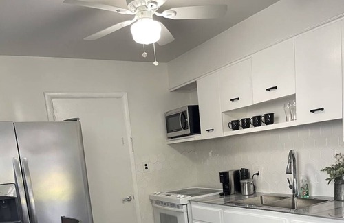 Flint House | 2 bedroom Relaxation TinyHouse