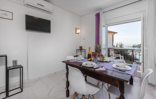 Banjol Apartment | 2 Bedroom Stunning Apartment In Banjol