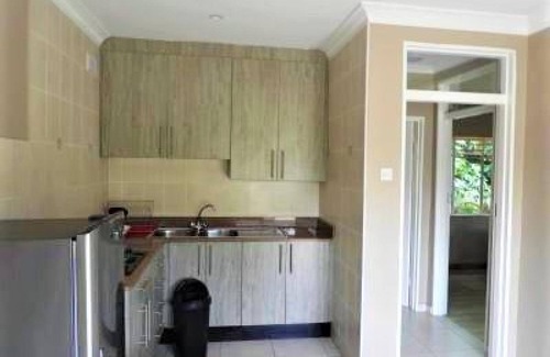 Harare Apartment | 2 Bedroomed Apartment With En-suite and Kitchenette - 2067