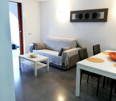 El Madronal Apartment | 2 bedrooms appartement at Playa de la Americas 400 m away from the beach with shared pool enclosed garden and wifi