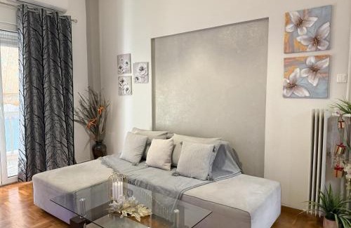 Kinosargous Apartment | 2 Bedrooms Apartment Center of Athens 4 min Subway