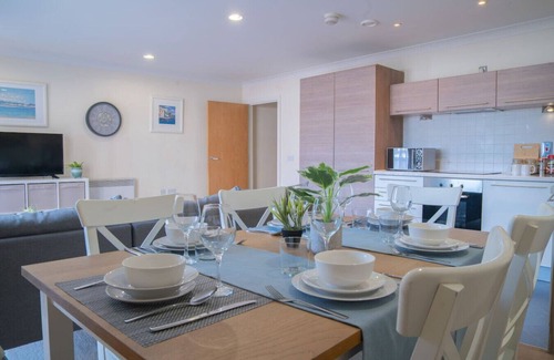 Theatreland Birmingham Apartment | 2 Beds & 2 Baths Flat & by the O2 academy