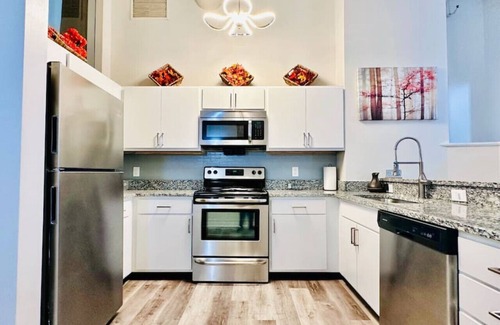 Mile Square Apartment | 2 BR Contemporary Modern Loft