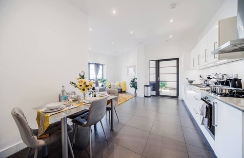 Woolwich Riverside Apartment | 2 BR flat|Parking|ExcelFast Trains|O2|Riv… - 18460