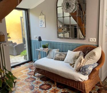 La Fleche Bed & Breakfast | 2 DESCARTES