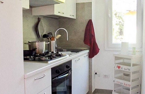Brezzo di Bedero House | 2-family house with dream lake view directly on the beach