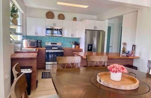 Zarzal Villa | 2 min walk to beach! Villa w/pool/hot tub/sleeps 10+