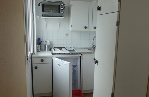 Luc-sur-Mer Apartment | 2 minutes walk from the beach, F2 in mezannine