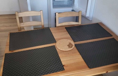 Saint-Pol-de-Leon Apartment | 2 nd floor city center apartment