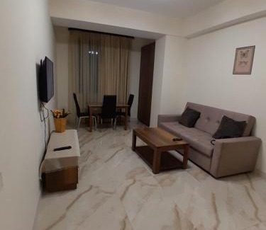 Kentron Apartment | 2 room apartment on byuzand 17 apartment 93