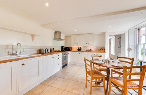 Wangford House | 2 The Old Vicarage