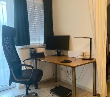 Worthsee Apartment | 2 Zimmer Ferienwohnung mit Terrasse fußläufig zu S-Bahn nach München und See