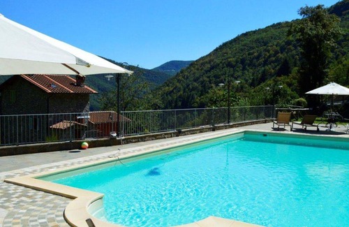 Fabbriche di Vallico Villa | 200 m² Villa ∙ 6 bedrooms ∙ 13 guests
