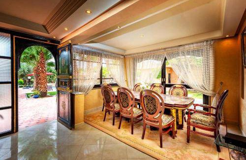 Lahebichate Villa | 2000 m² Villa ∙ 8 bedrooms ∙ 20 guests