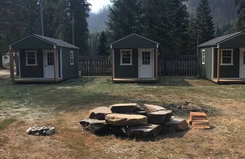 Kellogg RV Rental | 2025 CDA River Private Campground Spots Available.!