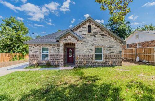 Cedar Crest House | 204 m² House ∙ 4 bedrooms ∙ 16 guests