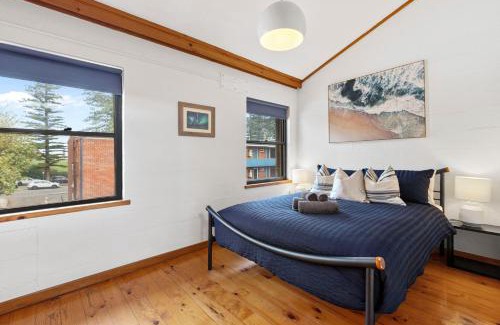 Cottesloe Apartment | 21 Cottesloe Steps To Beach - Sleeps 3