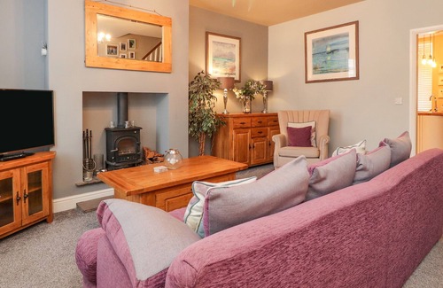 Clitheroe Cottage | 21 WEST VIEW, family friendly, character holiday cottage in Clitheroe