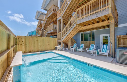 Sand Point House | 214 m² House ∙ 5 bedrooms ∙ 12 guests