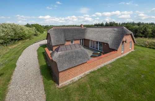 Husby House | 215 m² House ∙ 6 bedrooms ∙ 12 guests
