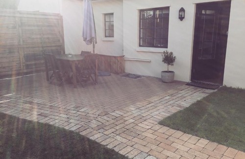 Port Elizabeth Ski Chalet | 22 Mill Park