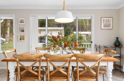 Hyams Beach House | 24 Hyam Rd Hyams Beach