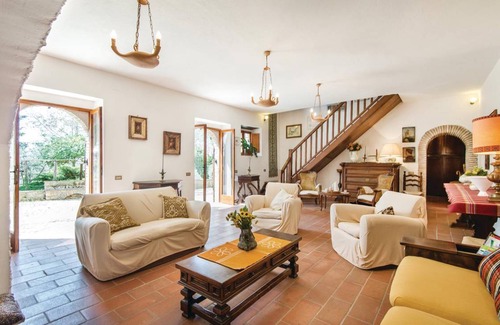 Terni House | 240 m² House ∙ 4 bedrooms ∙ 7 guests