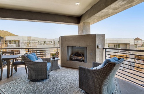 North Scottsdale House | 245 m² House ∙ 3 bedrooms ∙ 6 guests
