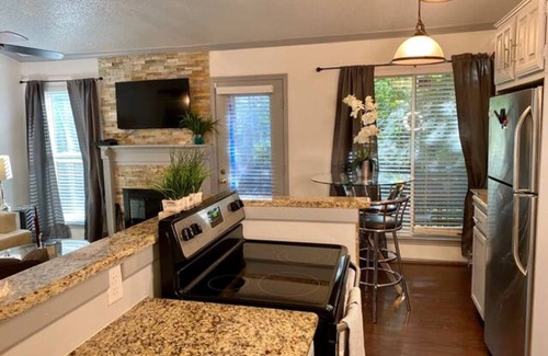 Irving Apartment | 25% OFF 1BD condo HWY161/183 DFW South I10