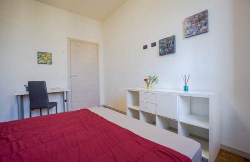 Cesano Boscone Resort | 250 m² Private room ∙ 1 bedroom ∙ 1 guest