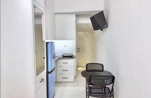 Basundhara Residential Area Apartment | 250sqft 4 Economy Stay Pool & Gym