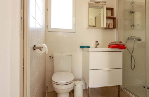La Salvetat-Saint-Gilles Apartment | 25m2 self-contained studio near Toulouse Private garden and parking