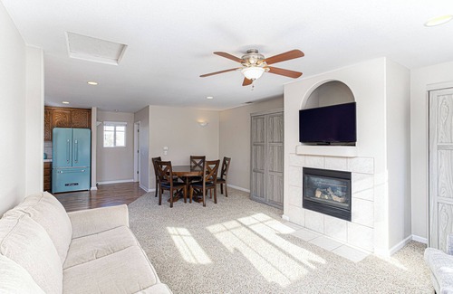Downtown Condo | 260 Ocean View Unit A