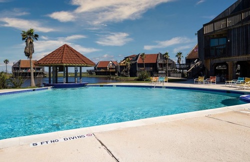 Matagorda Apartment | 27 Dunes