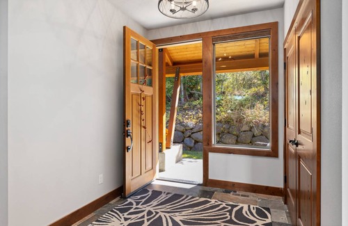 Cle Elum House | 275 m² House ∙ 4 bedrooms ∙ 12 guests