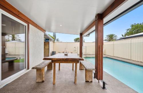 Marcoola House | 28 Lorraine Avenue