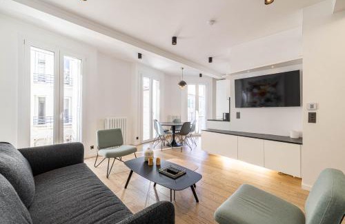 Cannes City Centre Apartment | 29 ANDRE - Luxurious apartment 20m from beaches - Villa royale Croisette