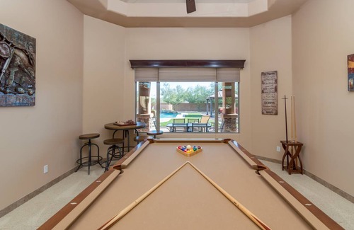 Desert Hills House | 294 m² House ∙ 4 bedrooms ∙ 8 guests