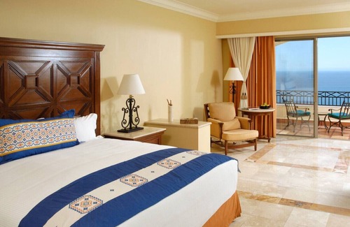 Los Cabos Resort | 2br/2bath Presidential Suite @Pueblo Bonito Sunset