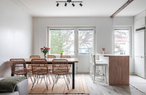 Lahti Apartment | 2BR Apartment near Harbor and Center with Free Parking