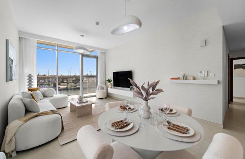 Al Safa Apartment | 2BR Canal Front B3, Canal Views