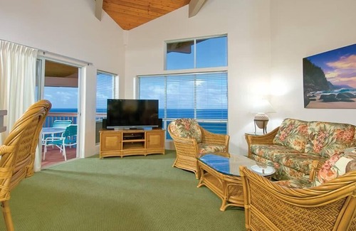 Princeville Hotel | 2br Deluxe Unit Anini Bay & Hanalei Views