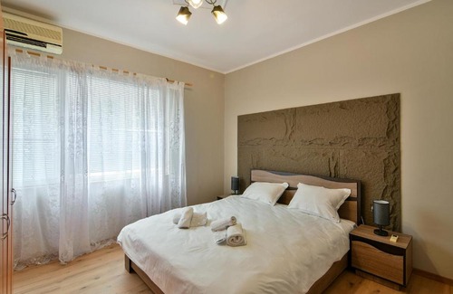Varna City Centre Apartment | 2BR Flat in Center and Sea Walk