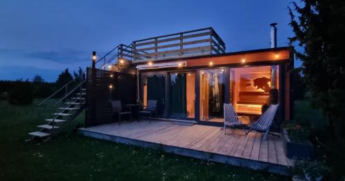 Varati House | 2me2 - peatuspaik imelises Väratis