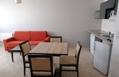 Centre Ville Rive Gauche Condo | 2p supérieur + terrasse | Quartier Flaubert, Rouen