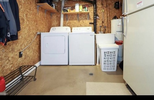 Temagami House | 3+1 bedroom, 2 full bath. Well cared for family home.