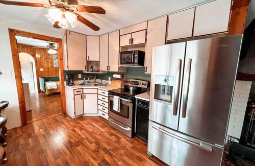 West Newton House | 3 bd/10 min to dwtwn fenced yard. Washer dryer