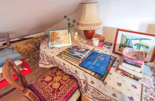 Dampierre-en-Burly House | 3 bedroom accommodation in Dampierre en burly