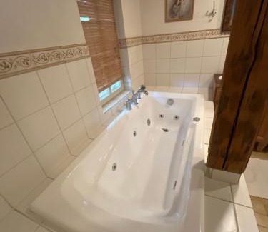 Keskinen District Apartment | 3-Bedroom Apartment