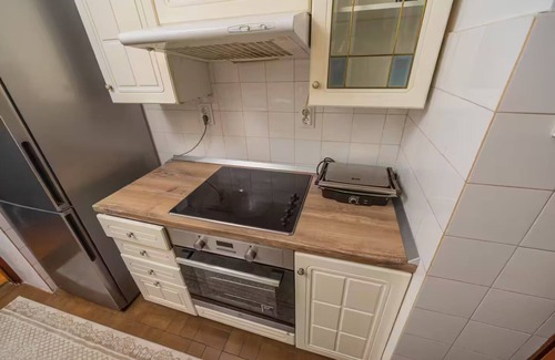 Dobrota Apartment | 3 Bedroom Apartment in Dobrota with Balcony